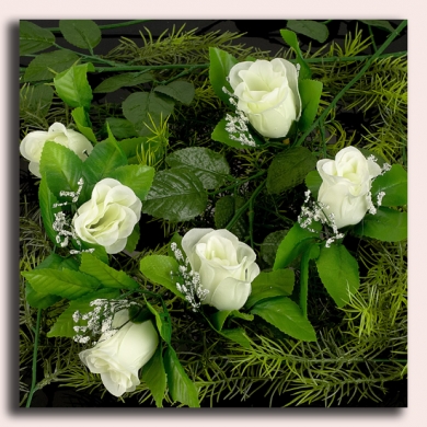 GR125 Róża w pąku - główka z liściem Cream